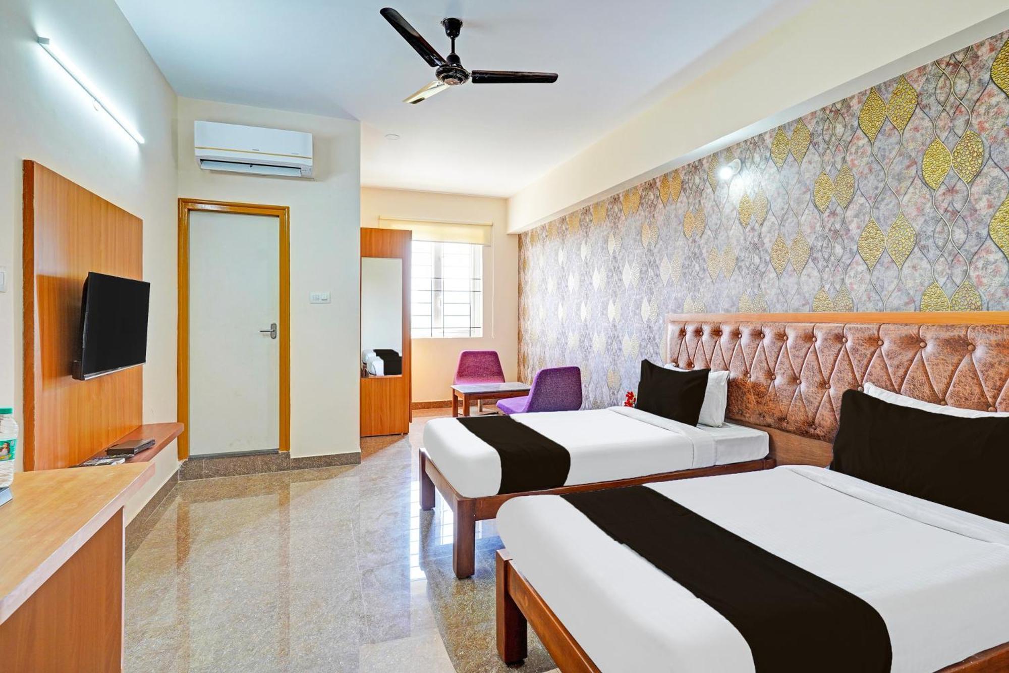 Super Townhouse Oak Electronic City Formerly Hotel Trubell Kammasandra Luaran gambar